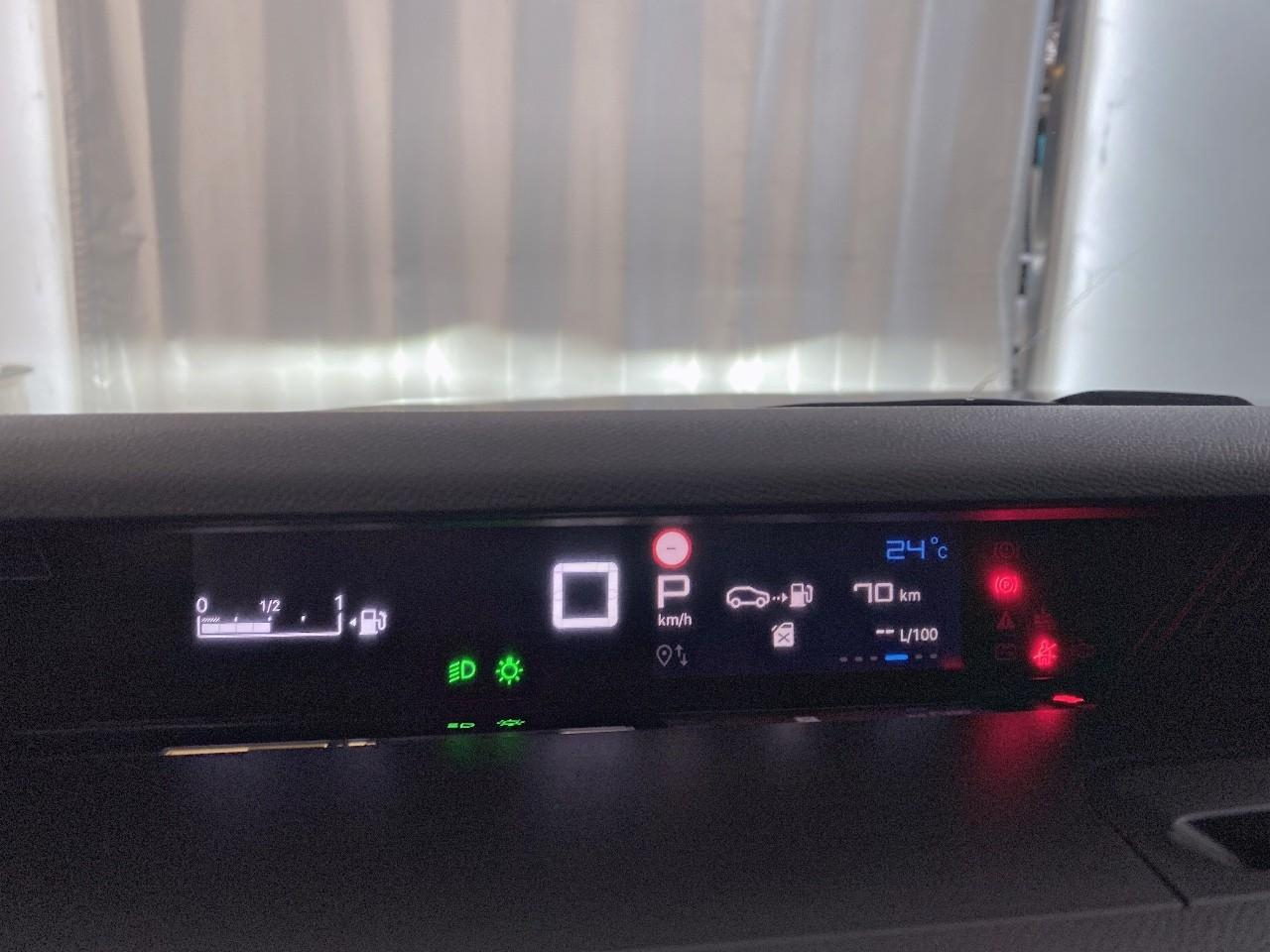 Citroën C3 hybride 110 ch automatique max — photo 13
