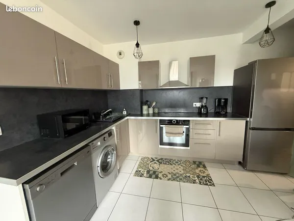 Appartement 3 pièces meublé de 58 m2 - Metz - quartier Sainte-Thérèse