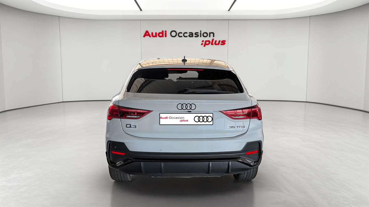 Audi Q3 Sportback 35 TFSI 150 ch S tronic 7 — photo 4
