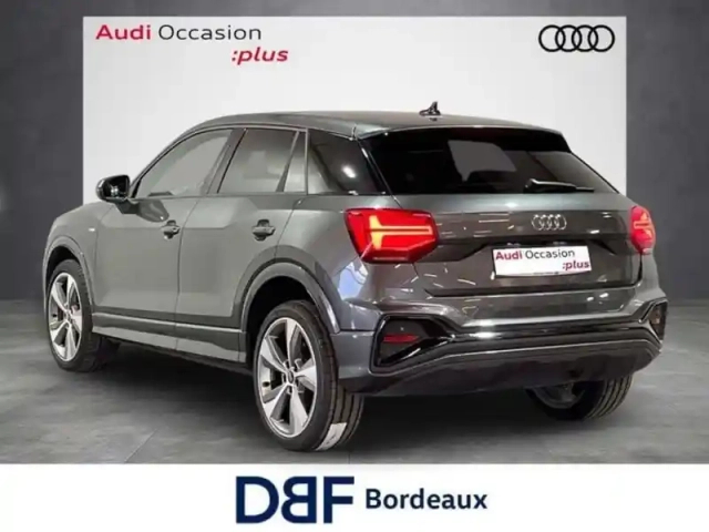 Audi Q2 35 tdi 150 s tronic 7 s line plus — photo 3
