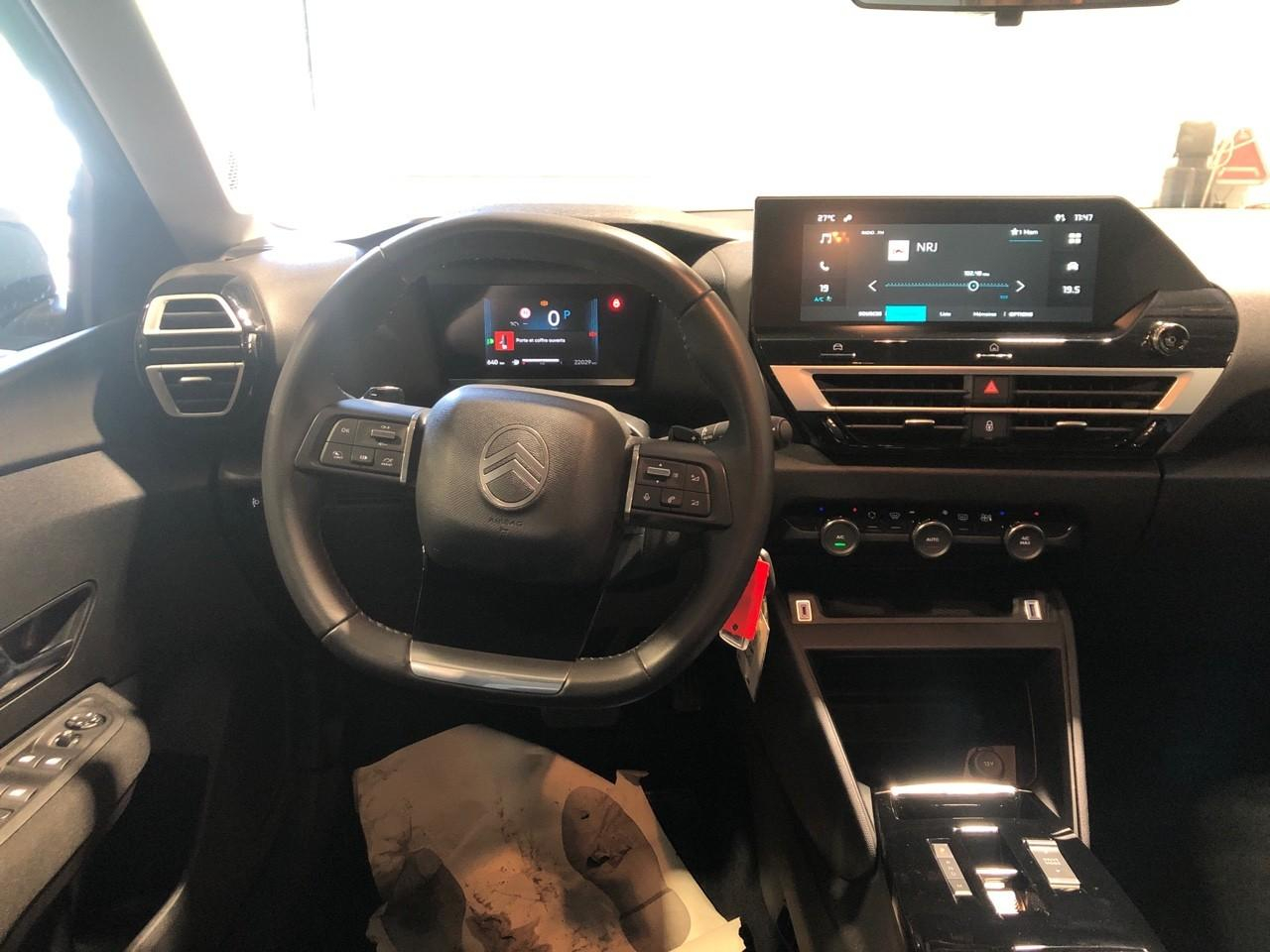 Citroën C4 hybride 136 e-dcs6 plus — photo 12