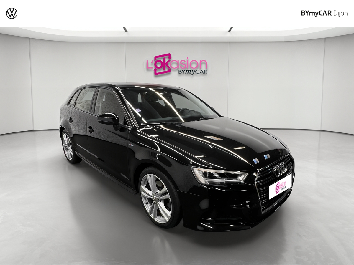 Audi A3 Sportback 40 TFSI 190 S tronic 7 — photo 7