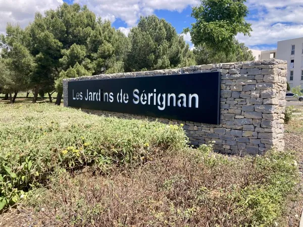 Terrain 265 m²