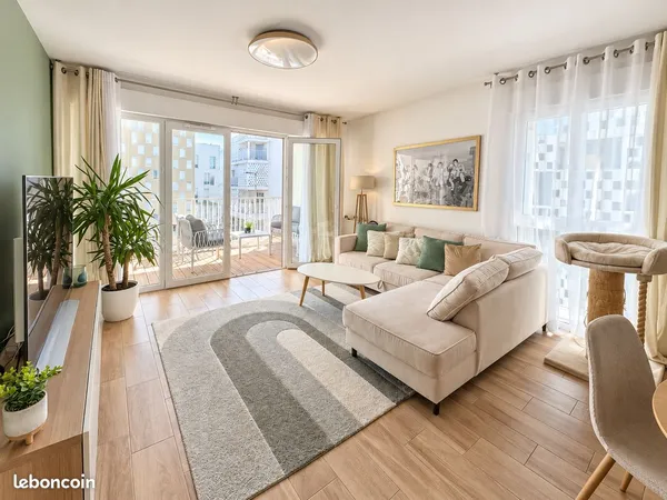 Appartement T3 traversant de 67m² - 2 balcons & parking