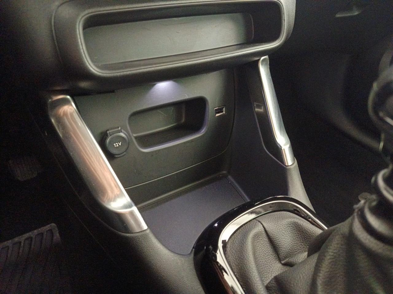 Citroën C3 Aircross puretech 110 s&s bvm6 shine — photo 27