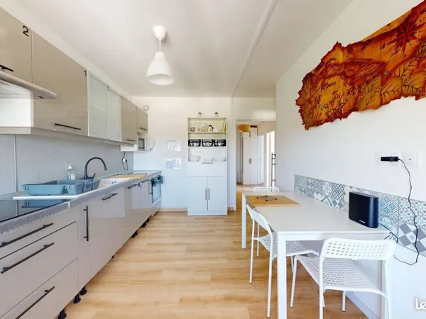 Chambre 4 pièces 60 m²