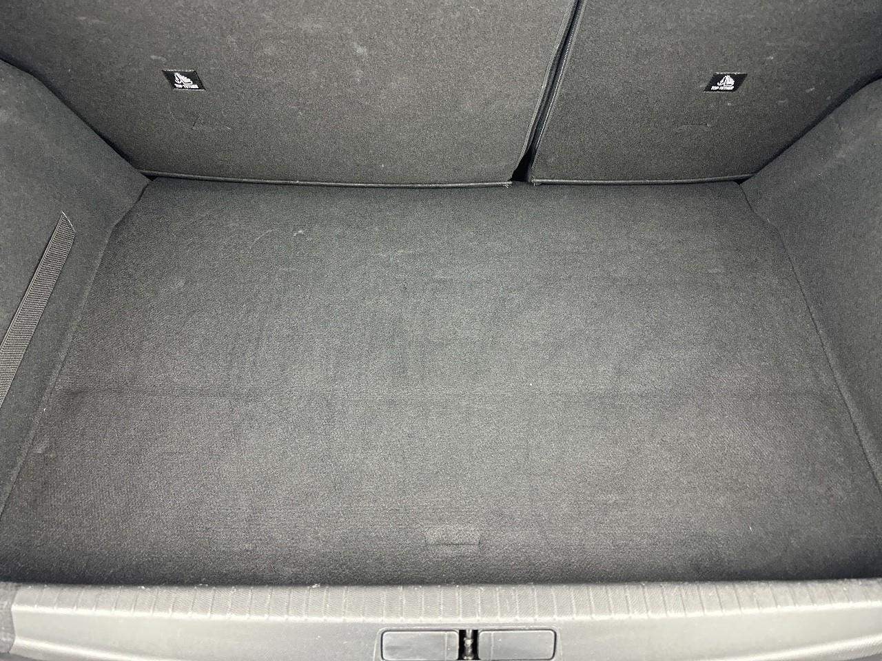 Peugeot 208 puretech 100 s&s bvm6 allure — photo 6
