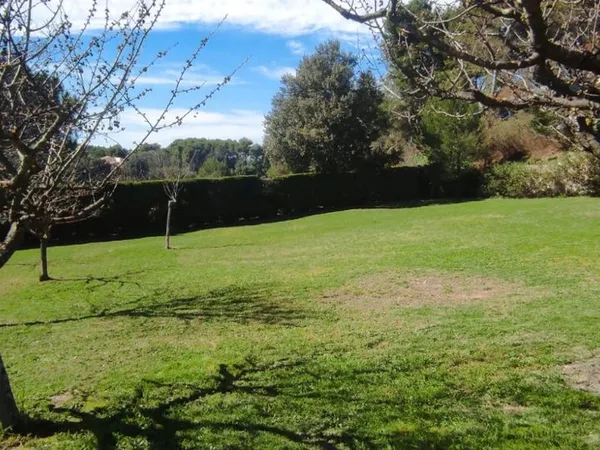 Terrain constructible 1000m2