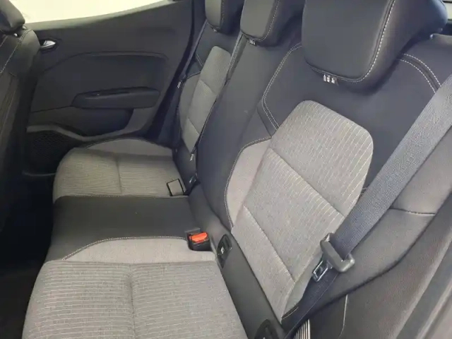 Renault Clio e-tech full hybrid 145 ch gsr2 — photo 25