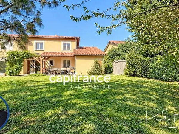 Maison à vendre 6 pièces (69) CORBAS - Maison familiale de 5 chambres, à proximité du parc Bourlione