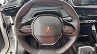 Peugeot 2008 1.2 PureTech 100ch S&S Style — photo 12