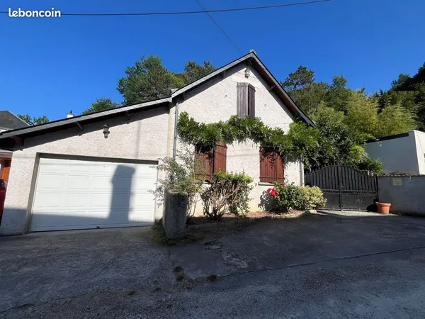 Maison 7 pièces 182 m²