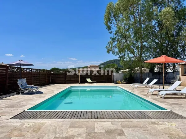 Villa 4 pièces 80 m²