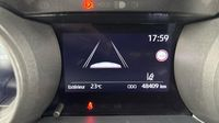 Toyota Yaris 116h Design 5p — photo 9