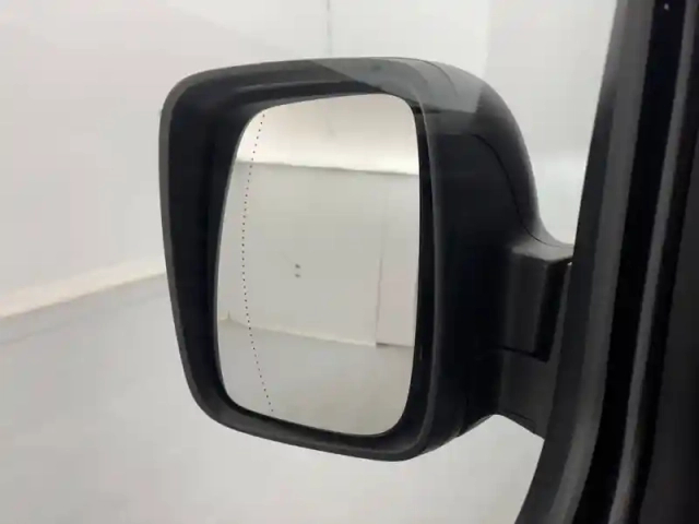 Renault Trafic l1 dci 150 energy s&amp;s — photo 36
