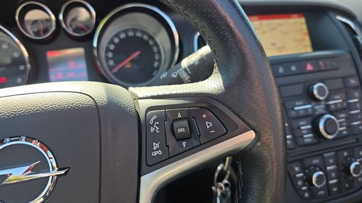 Opel Cascada 1.6 Turbo 170 BVA6 - Cosmo – 2016 – 123412 km – Essence – Boîte Automatique — photo 16