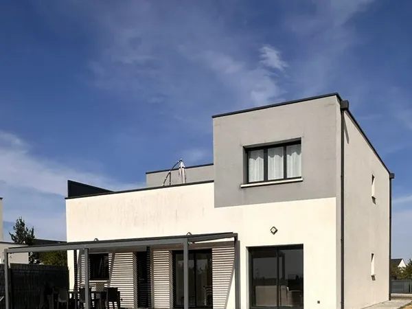 Pavillon 152M2