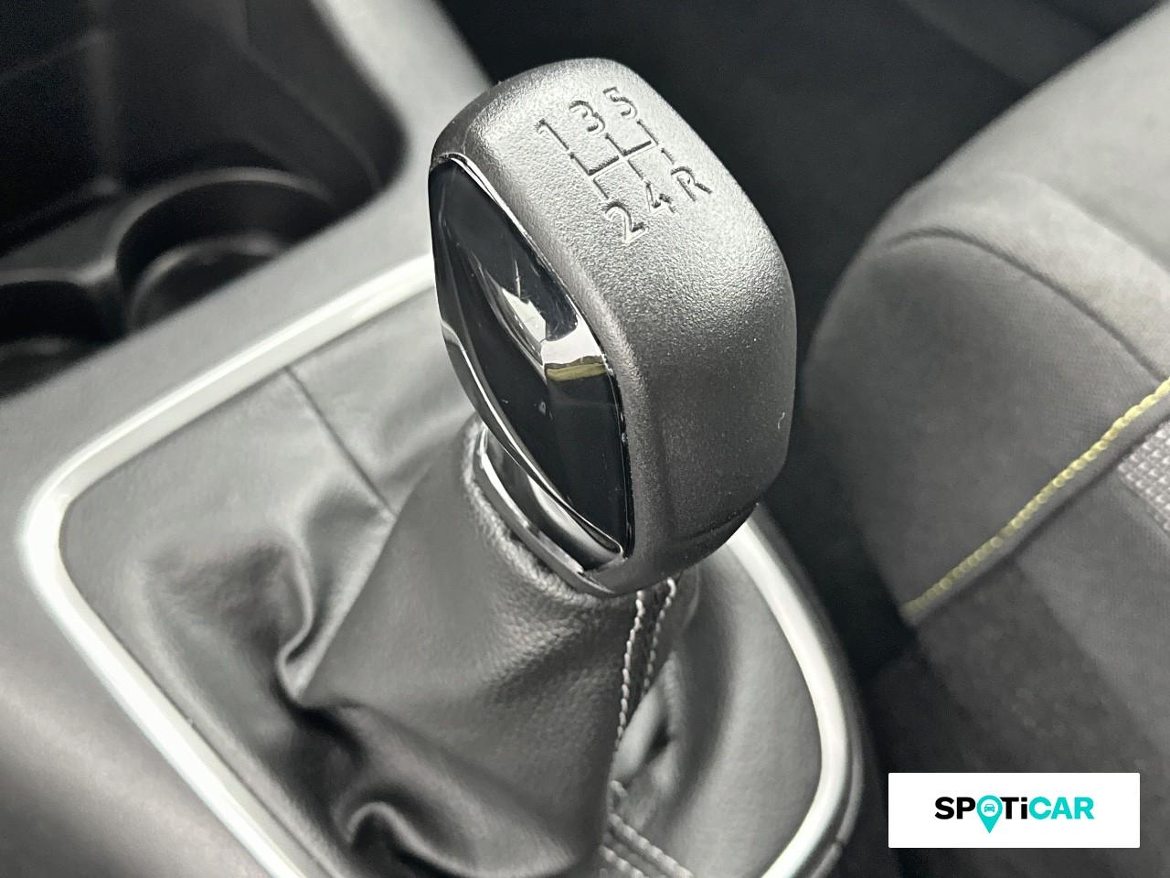 Citroën C3 1.2 puretech 83ch s&s shine — photo 14