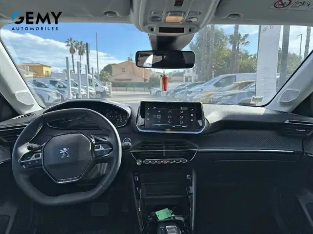 Peugeot 208 electrique 50 kwh 136ch — photo 8