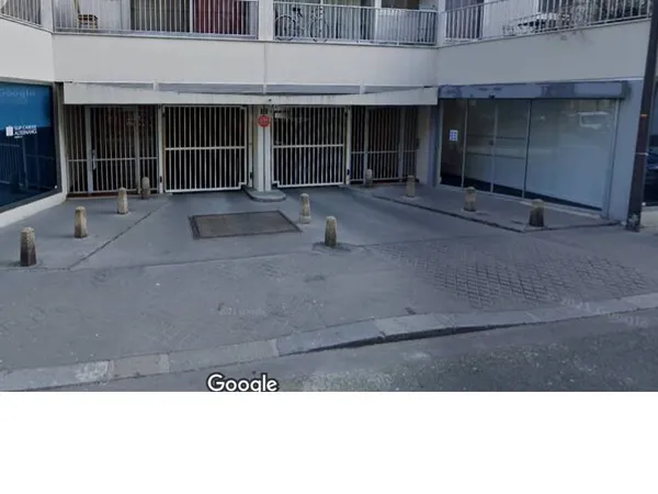 Stationnement Location Paris   110€
