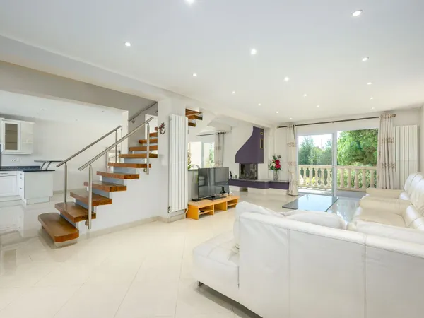 Maison 5 pièces 156 m²