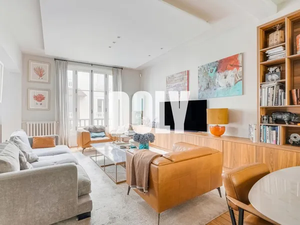 Vends maison individuelle - 360 m² - 8 pièces, 4 chambres - Neuilly-sur-Seine 92200