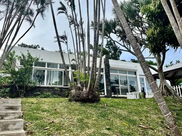 Villa vue mer 5 chambres à vendre Saint-Denis La Réunion