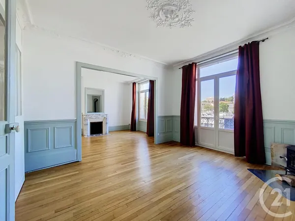 Appartement 5 pièces 106 m²