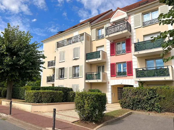 Appartement 3 pièces 2 chambre de 66 m² - Balcons & box