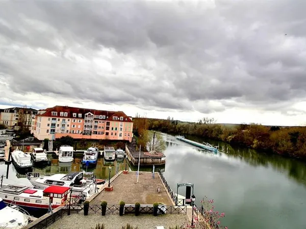 Perle Rare Triplex À VENDRE, 6 pièces, 162 m², Port de Cergy