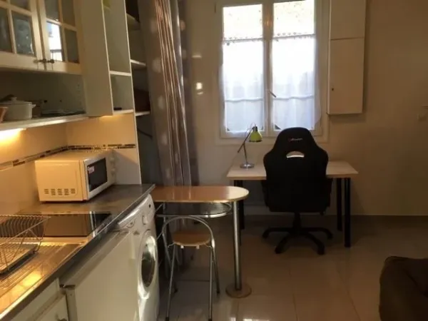 Studio 1 pièce 26 m²