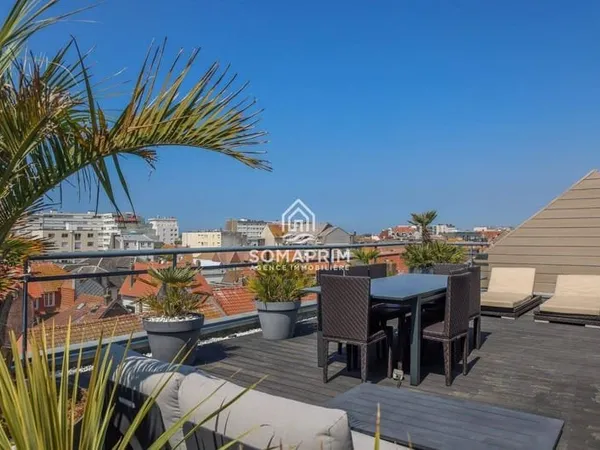 Duplex 5 pièces 222 m²