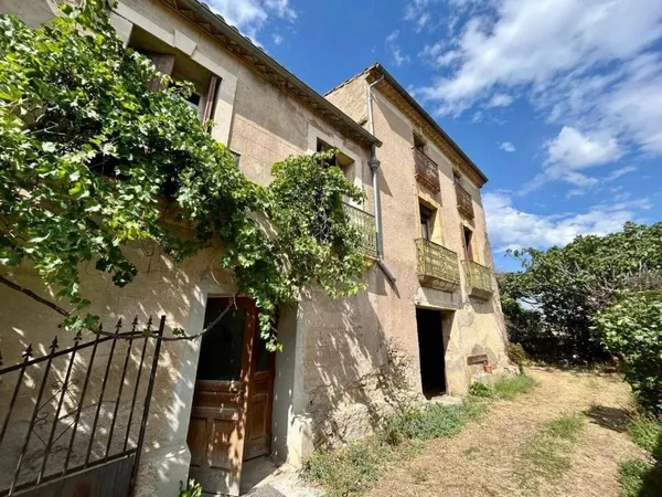 Maison 10 pièces 200 m²