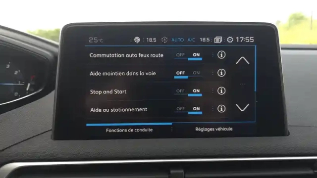 Peugeot 3008 1.2 puretech 130ch s&amp;s bvm6 — photo 16