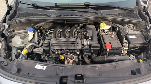 Peugeot 2008 1.2 Puretech 82 - Style – 2018 – 36718 km – Essence – Boîte Manuelle — photo 32