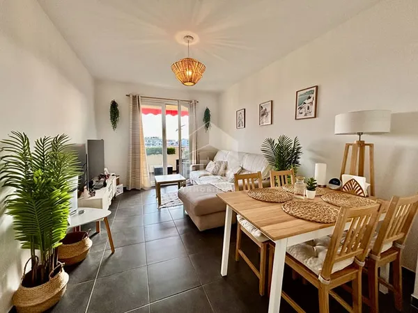 CROS DE CAGNES - UEN PEPITE AVEC VUE MER