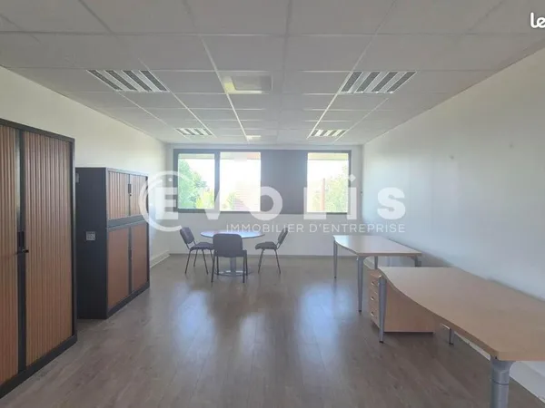 Bureaux 50 m²