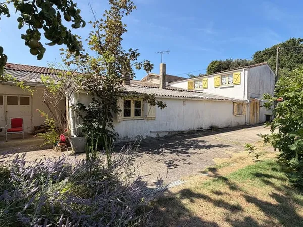 Maison 5 pièces 145 m²