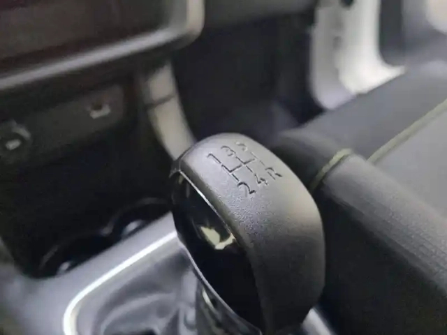 Citroën C3 puretech 83 s&amp;s bvm5 — photo 14