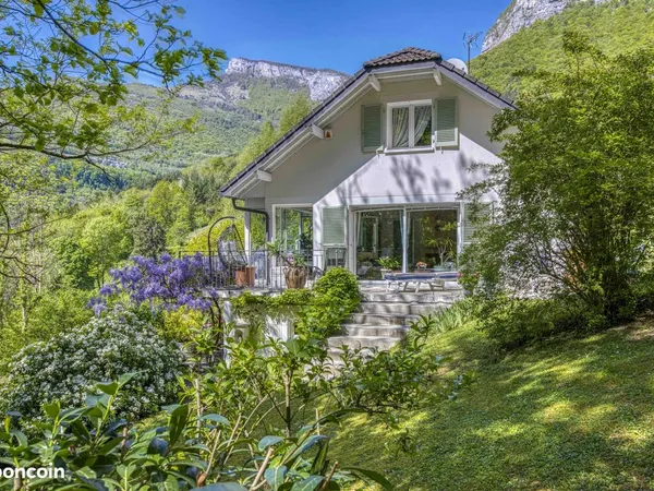 Propriété 6 pièces 250 m²