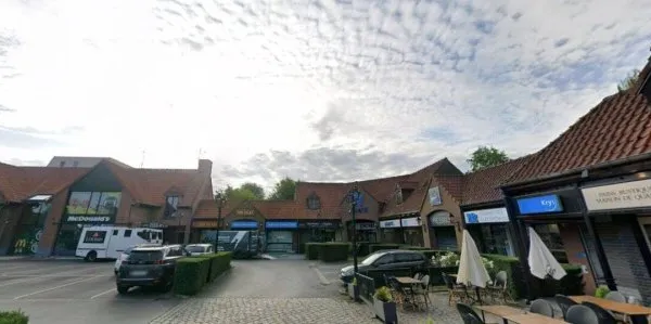 Local commercial 125 m²