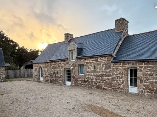 Location maison CAVAN