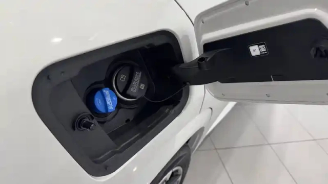 Bmw X2 sdrive 18d 150ch dkg7 — photo 18