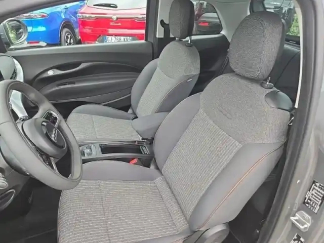 Fiat 500 e 118ch icône plus — photo 9