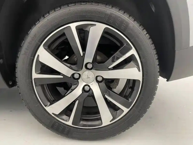 Peugeot 2008 bluehdi 120ch s&amp;s eat6 — photo 24