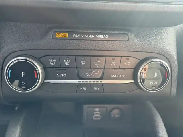 Ford Kuga 2.5 duratec 225ch phev st-line bva — photo 5