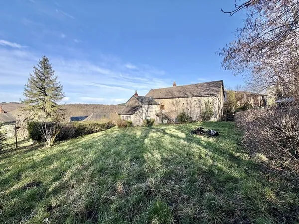 Maison à rénover à vendre dans le Haut Morvan, Fachin