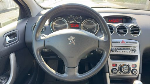 Peugeot 308 1.6 VTI 120 - Active – 2012 – 84794 km – Essence – Boîte Manuelle — photo 27