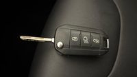 Peugeot 2008 1.2 PureTech 130ch E6.c Allure Business S&S EAT6 — photo 16