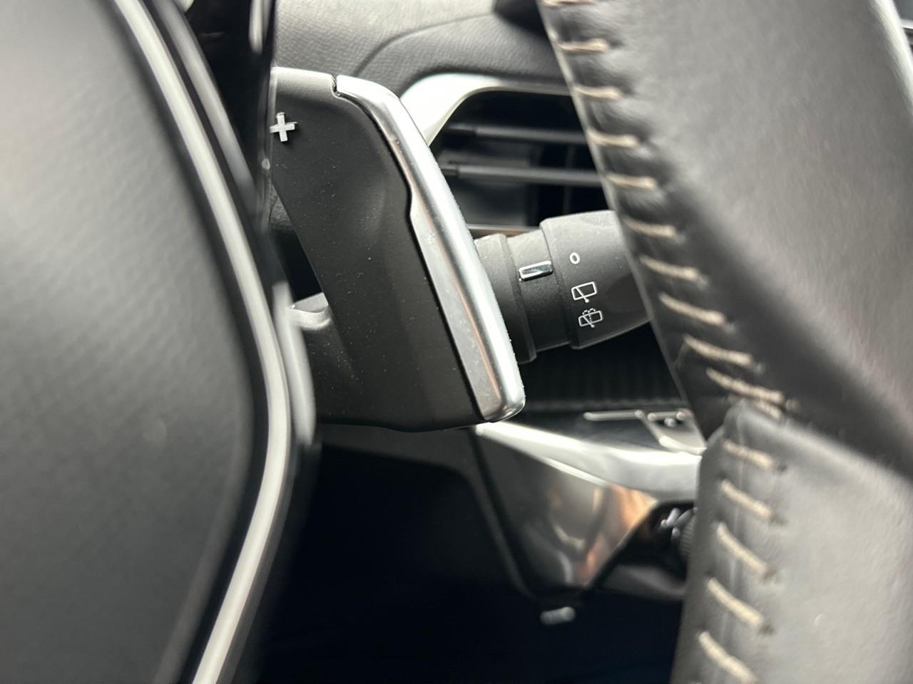 Peugeot 3008 hybrid 225 e-eat8 allure — photo 18